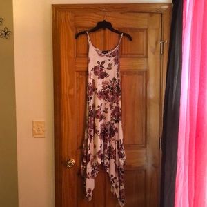 Rue 21 large floral dress, very long very delicate